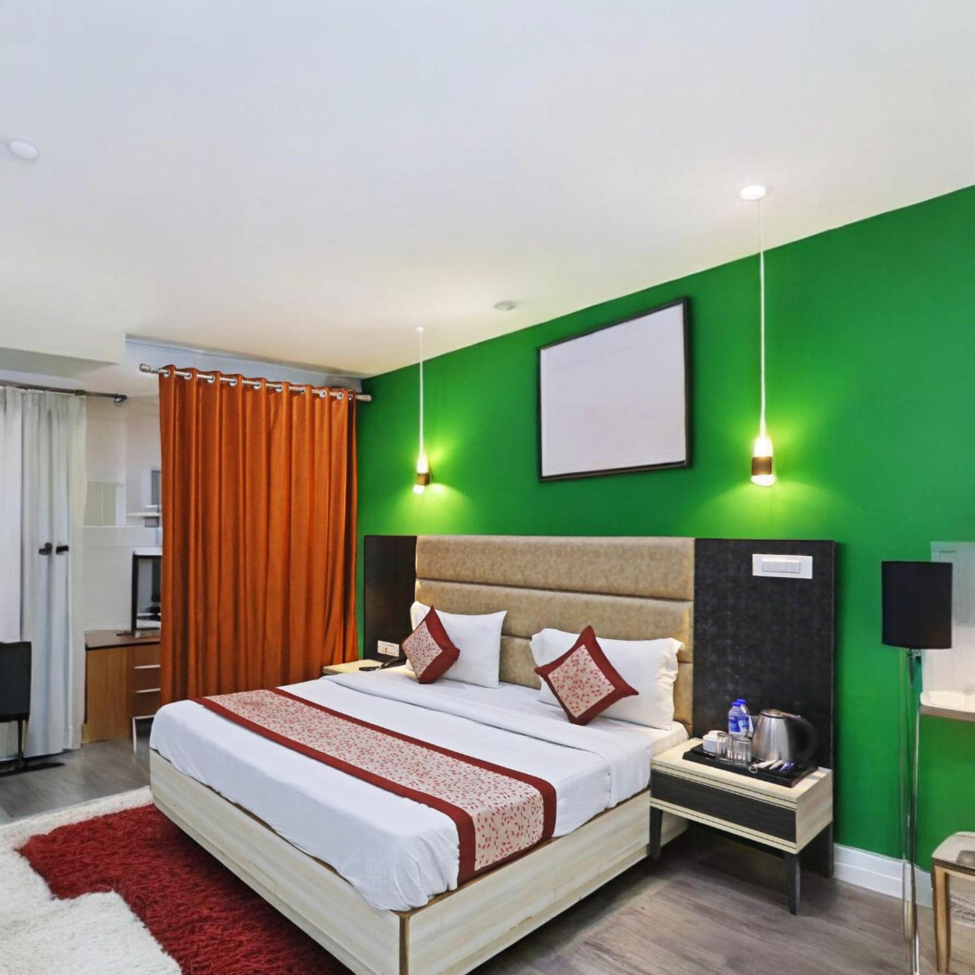 Hotel Almora Sky Near By Delhi International Airport With - Free Airport Pickup And Drop Ню Делхи Екстериор снимка
